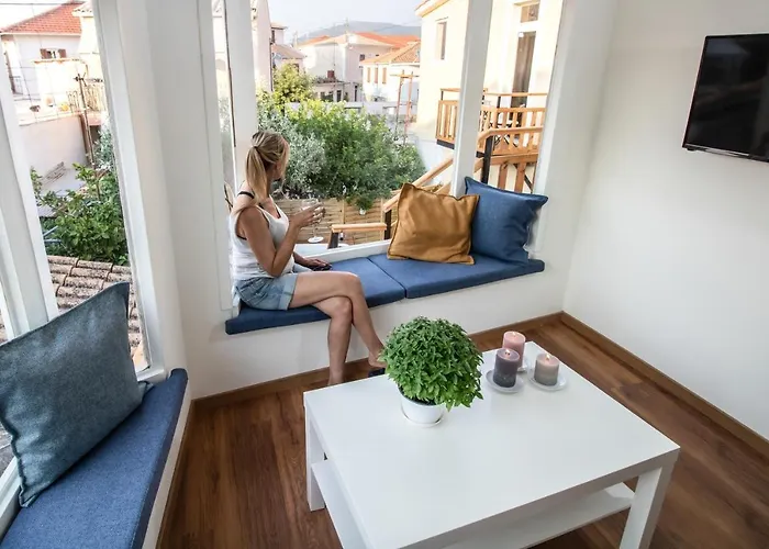 Levkosh At Lefkada's Heart Lefkada City