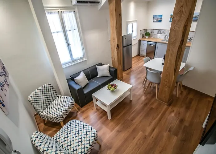 Levkosh At Lefkada's Heart Aparthotel Lefkada City