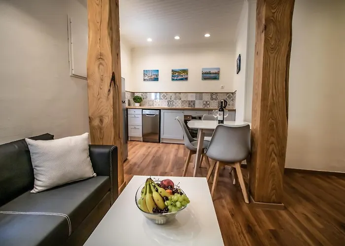 Levkosh At Lefkada's Heart