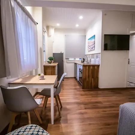 Lägenhetshotell Levkosh At Lefkada's Heart 3*