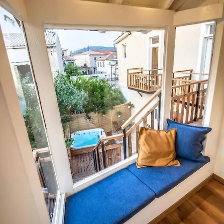 Lägenhetshotell Levkosh At Lefkada's Heart