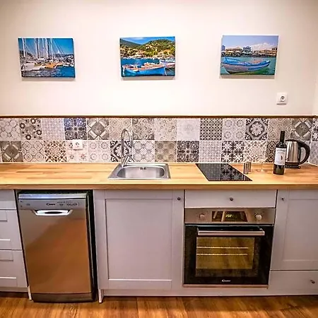 Aparthotel Levkosh At Lefkada's Heart Lefkada City